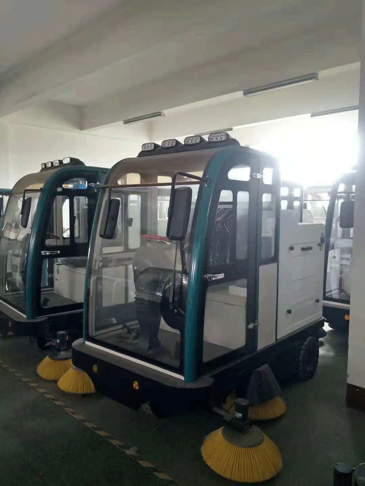 工(gōng)廠掃地機(jī)成品.gif 工(gōng)廠掃地機(jī)成品.gif