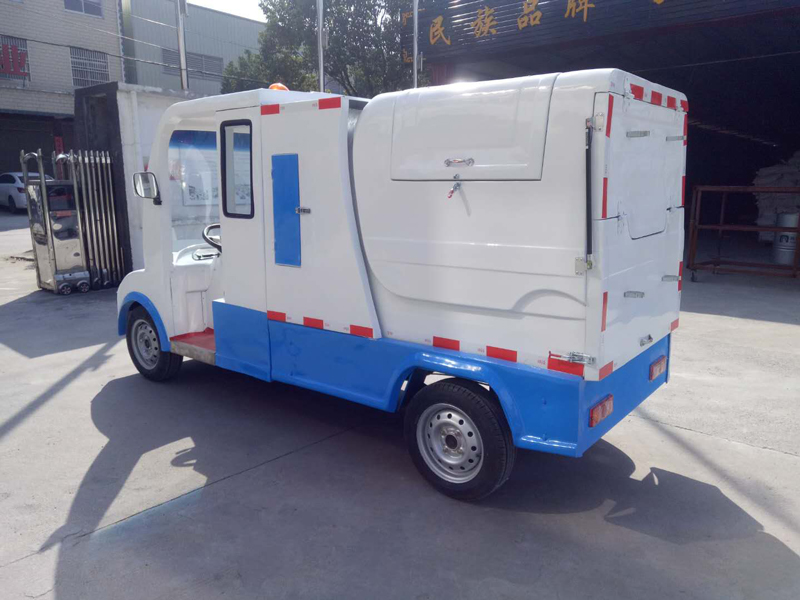 電(diàn)動四輪垃圾清運車-(4).jpg 電(diàn)動四輪垃圾清運車-(4).jpg
